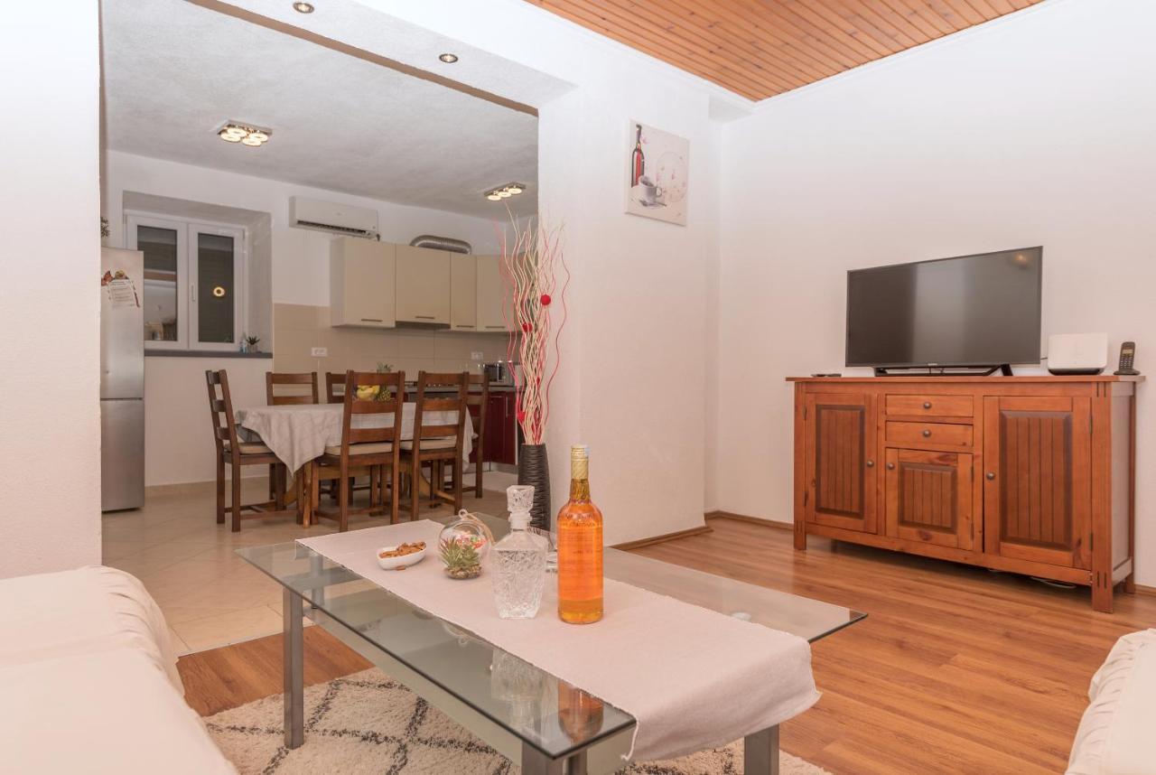 Apartment Alen Makarska Exteriör bild